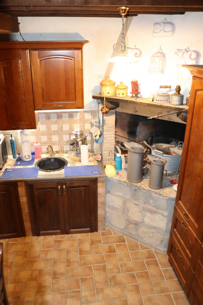 Single House for sale in Celleno