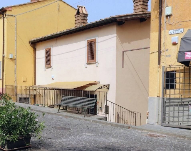 Single House for sale in Celleno