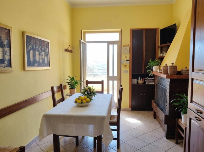 casa semi-indipendente in vendita a Narni