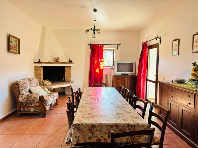 Single House for sale in Vasanello