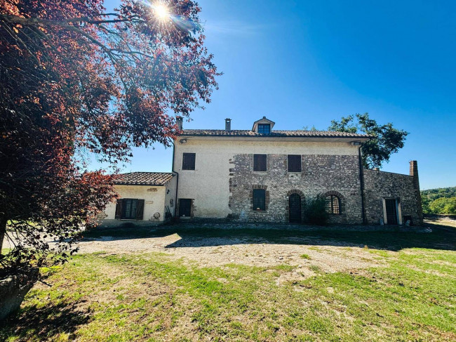 Single House for sale in Orte