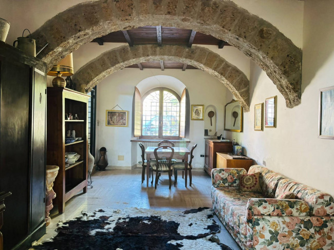 Single House for sale in Orte