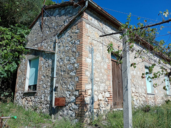Single House for sale in Narni