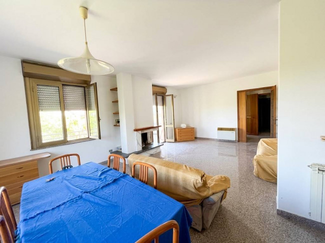 casa semi-indipendente in vendita a Narni
