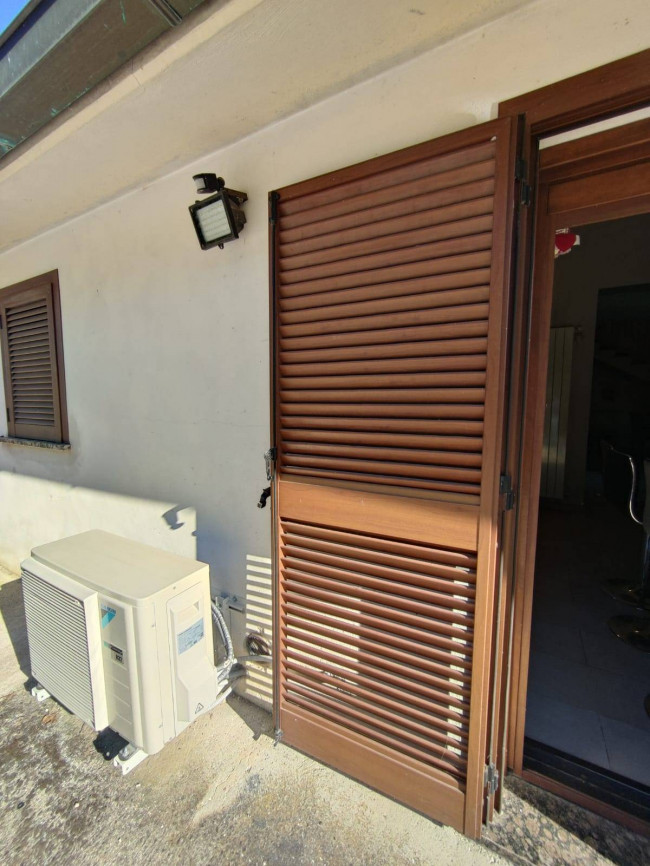 Villa for sale in Amelia