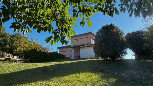 Villa for sale in Amelia