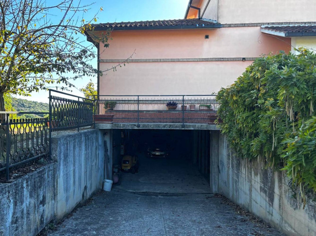 Villa for sale in Amelia