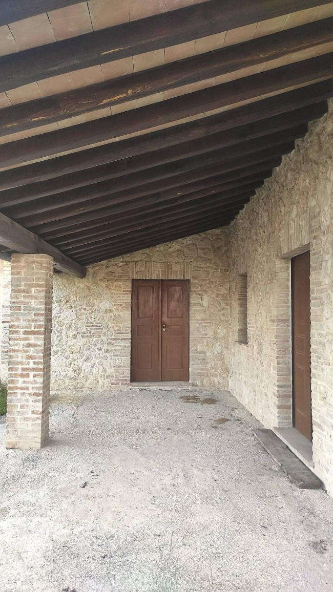 Homestead for sale in Avigliano Umbro