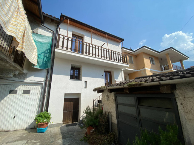 Casa semindipendente in vendita a Bussoleno