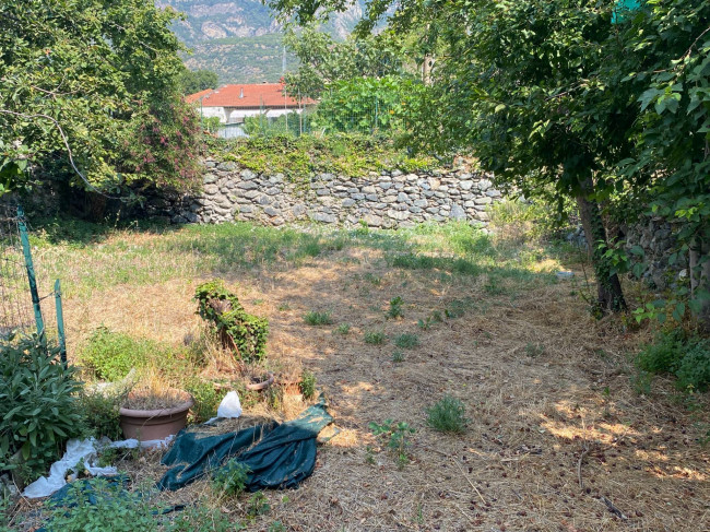 Casa semindipendente in vendita a Bussoleno