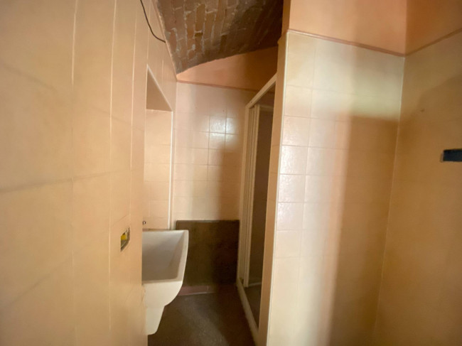 Locale commerciale in affitto a Susa