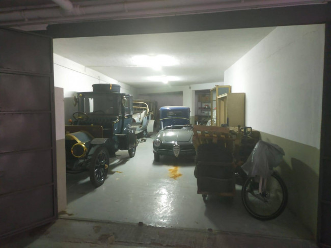 Garage/Box/Posto auto in vendita a Capaci (PA)