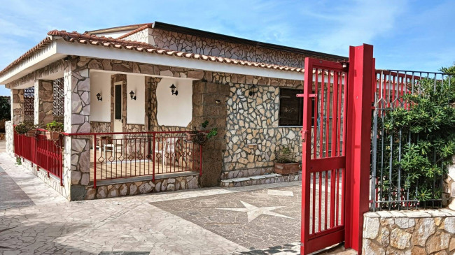 Villa in vendita a Cinisi (PA)