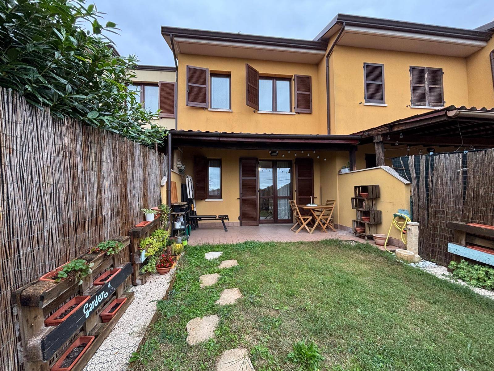 Villette a schiera in vendita a Fratta Todina