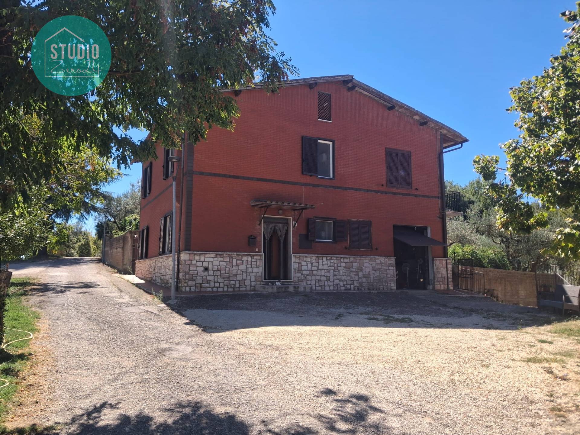 Casa singola in vendita a Collazzone