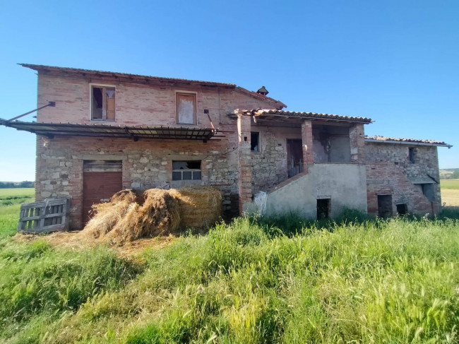 Rustico in vendita a Marsciano
