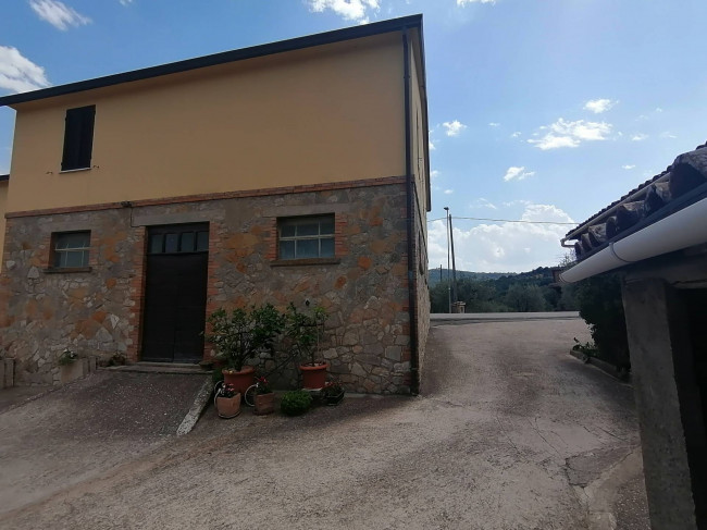 Rustico in vendita a Marsciano