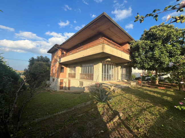 Casa singola in vendita a Marsciano