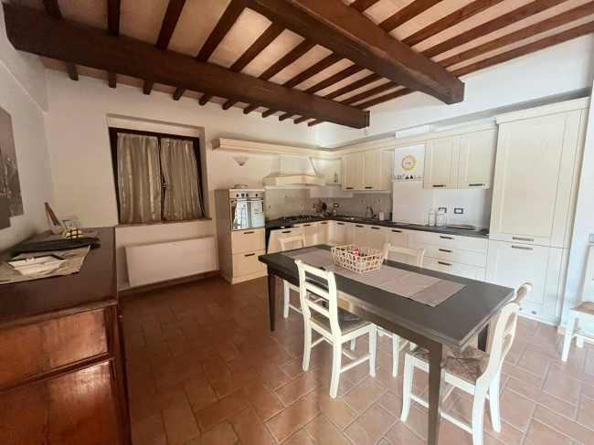Casale in vendita a Marsciano