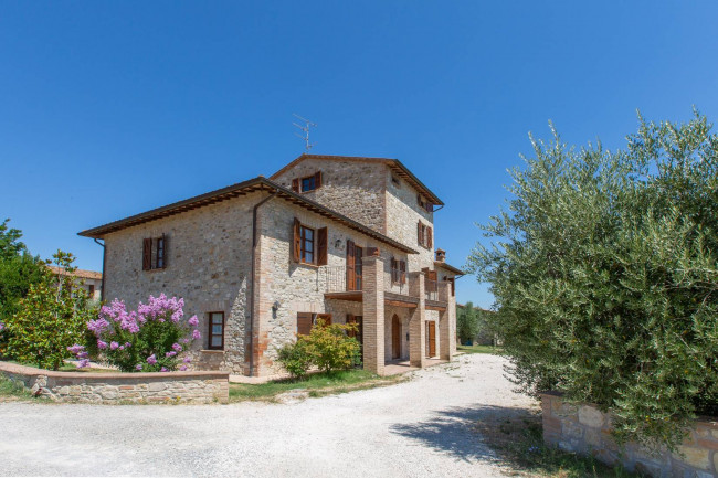 Casale in vendita a Marsciano