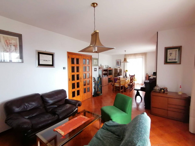 Villa in vendita a Deruta