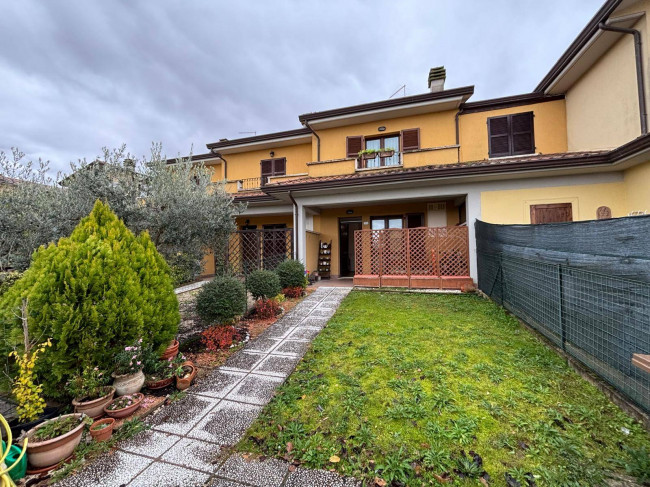 Villette a schiera in vendita a Fratta Todina