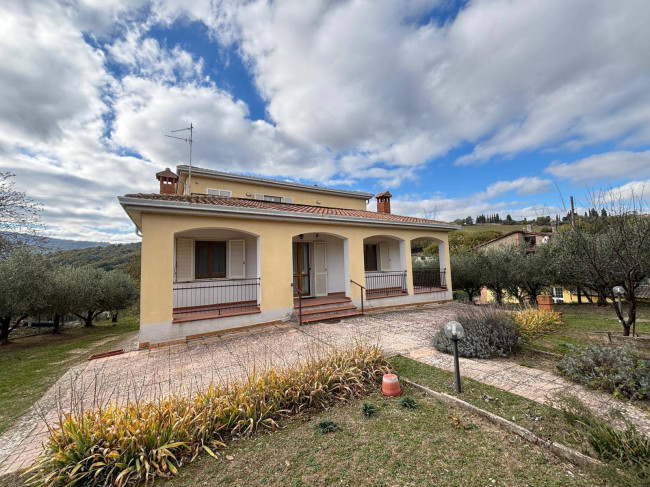 Villa in vendita a Marsciano