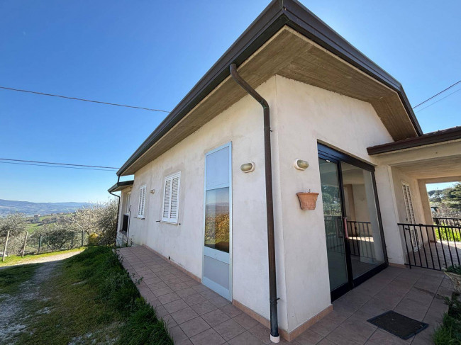 Villa in vendita a Marsciano