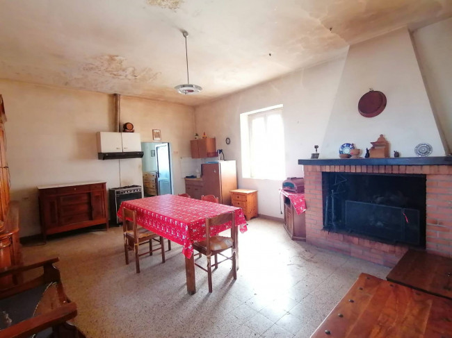 Casa singola in vendita a San Venanzo