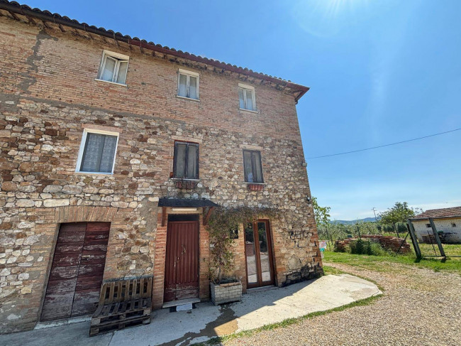 Villetta Bifamiliare in vendita a Fratta Todina