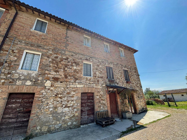 Villetta Bifamiliare in vendita a Fratta Todina