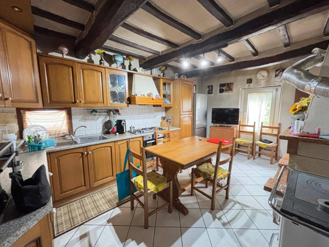 Villetta Bifamiliare in vendita a Fratta Todina