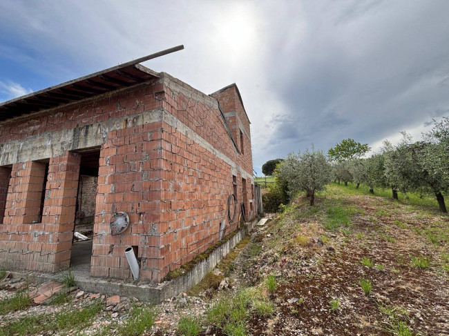 Rustico in vendita a Marsciano