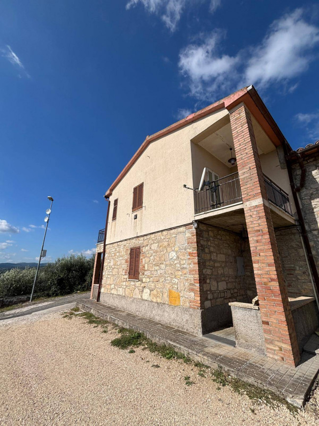 Villetta Bifamiliare in vendita a Fratta Todina