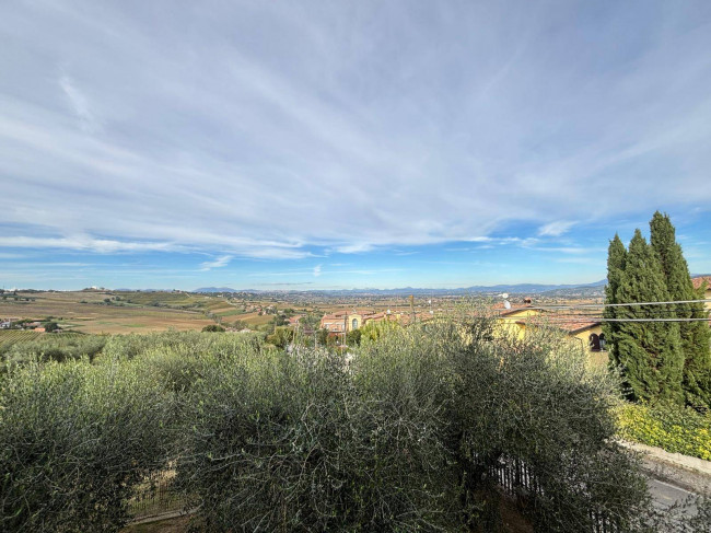 Casa singola in vendita a Marsciano