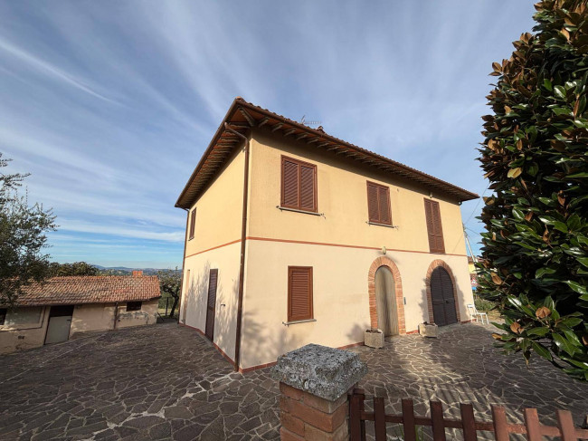 Casa singola in vendita a Marsciano