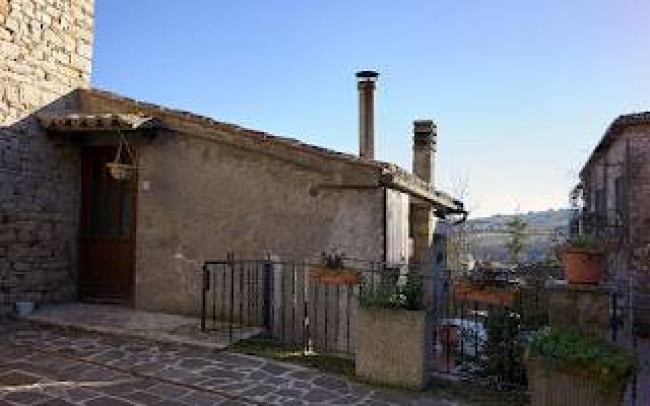 Casa singola in vendita a San Venanzo