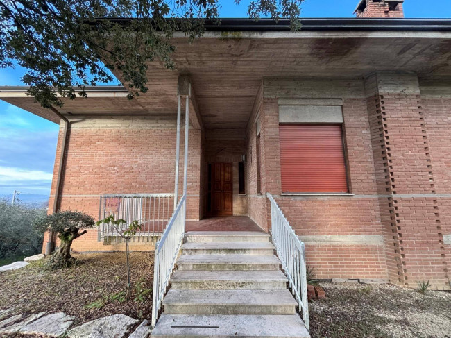 Casa singola in vendita a Collazzone