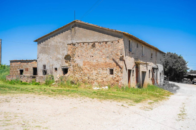 Casale in vendita a Marsciano