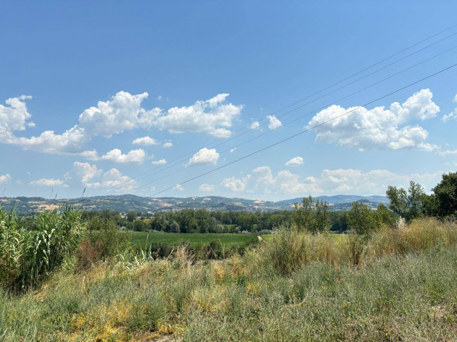 Casale in vendita a Fratta Todina