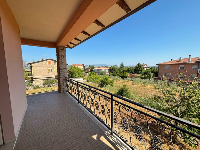 Casa singola in vendita a Fratta Todina