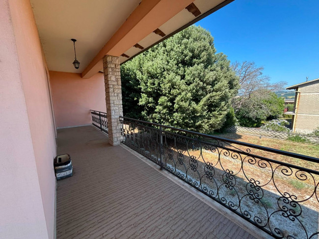 Casa singola in vendita a Fratta Todina