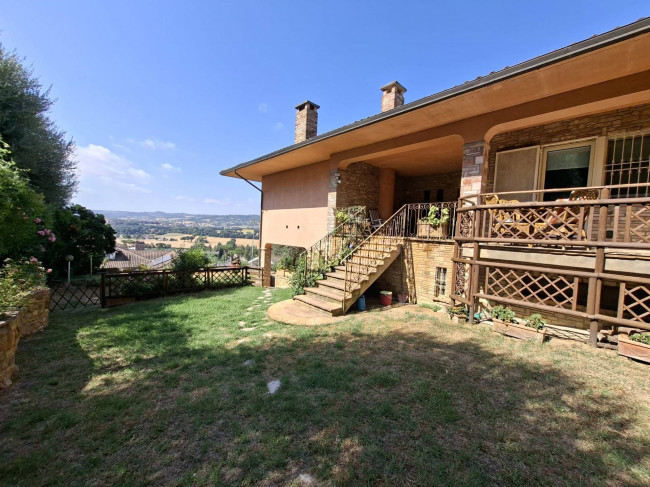 Villa in vendita a Marsciano