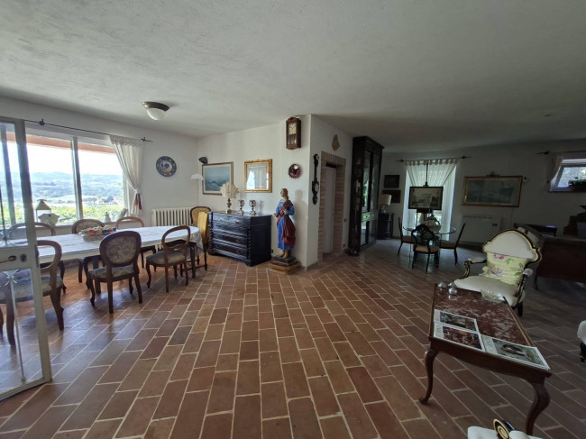 Villa in vendita a Marsciano