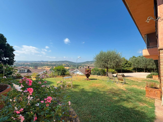 Villa in vendita a Marsciano