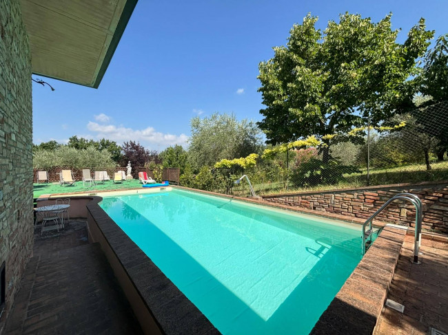 Villa in vendita a Marsciano