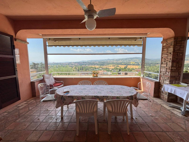 Villa in vendita a Marsciano