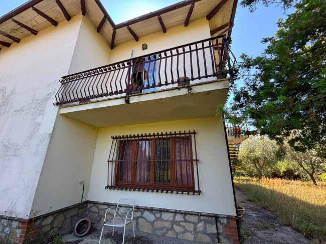 Casa singola in vendita a San Venanzo