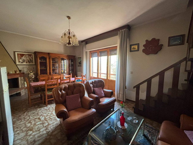 Casa singola in vendita a San Venanzo