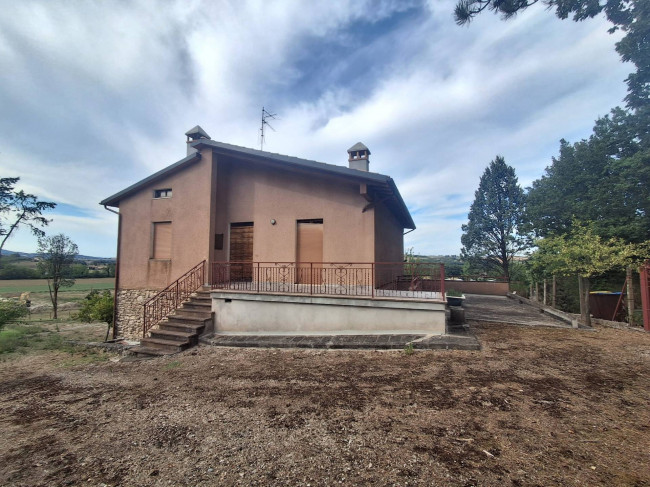 Single House for sale in San Venanzo